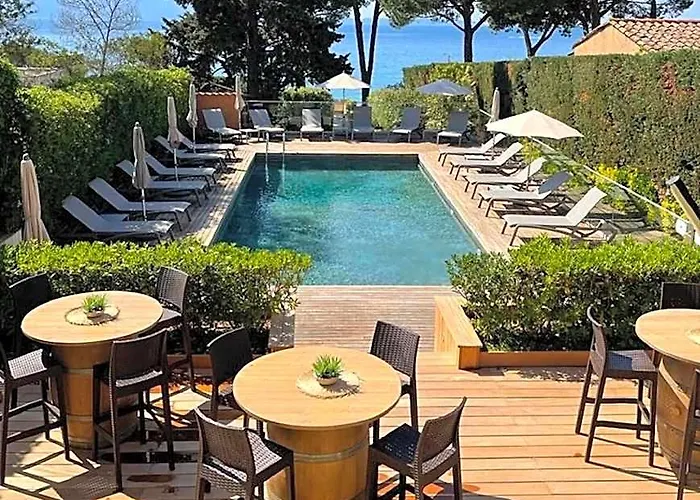 Hotel La Pinede Ajaccio  photo